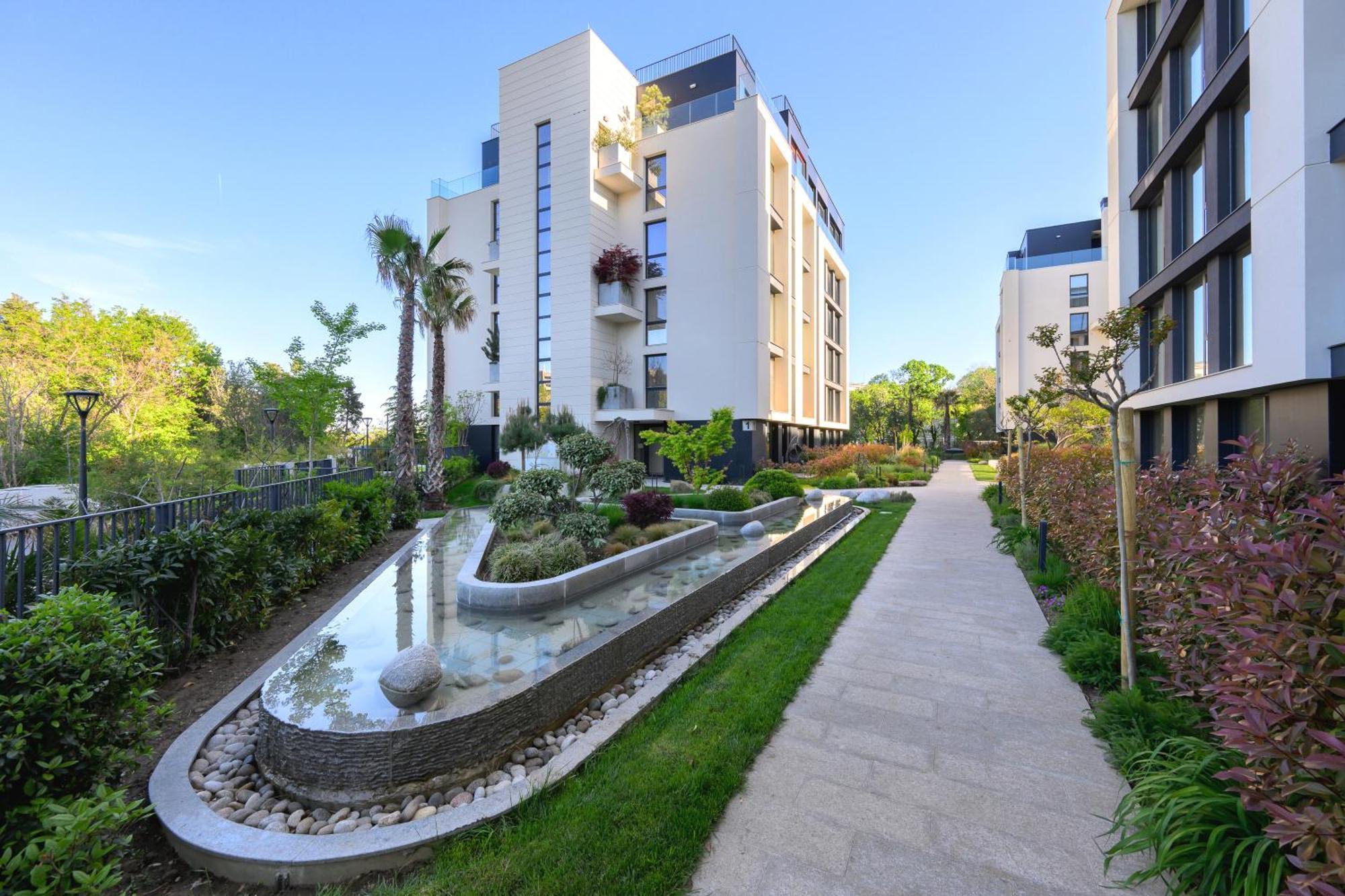 Boho Sea View One-Bedroom Pool & Spa Apartment Святые Константин и Елена Экстерьер фото